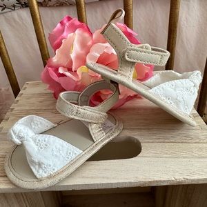 Eyelet Lace Crib Sandals